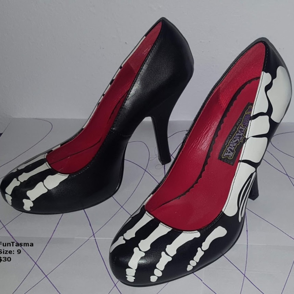 Diva Shoes & Stage Ware